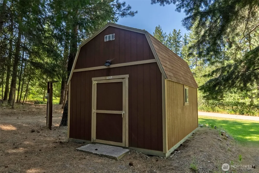 15 Howerton Road Twisp, WA 98856