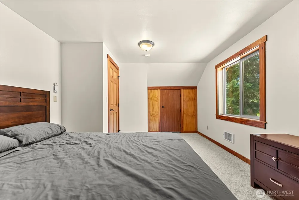15 Howerton Road Twisp, WA 98856