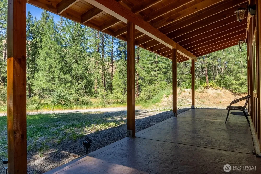15 Howerton Road Twisp, WA 98856
