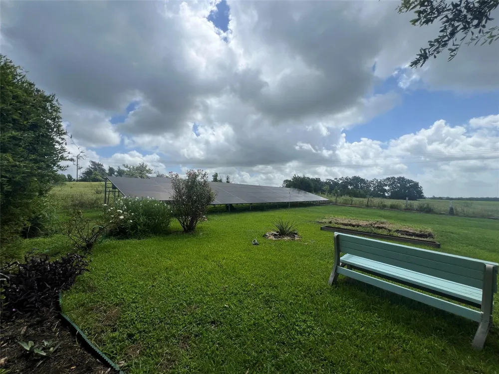 2144 Wendt Road Bellville, TX 77418