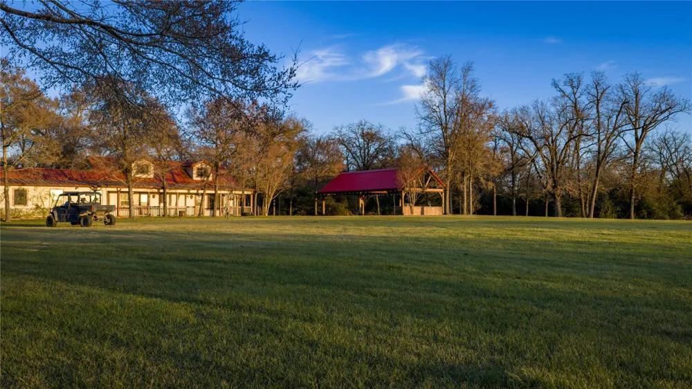 1728 Cr 384 Marquez, TX 77865