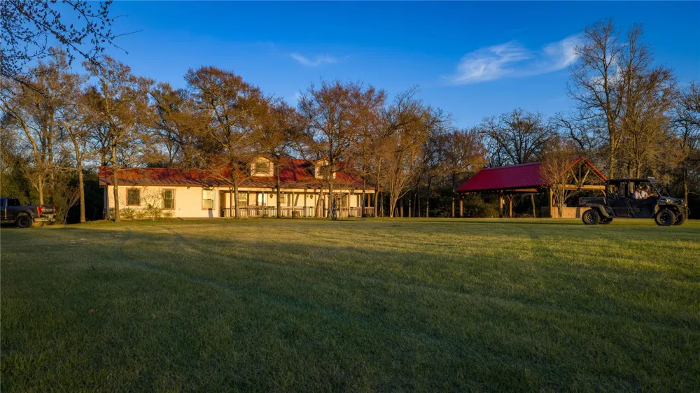 1728 Cr 384 Marquez, TX 77865