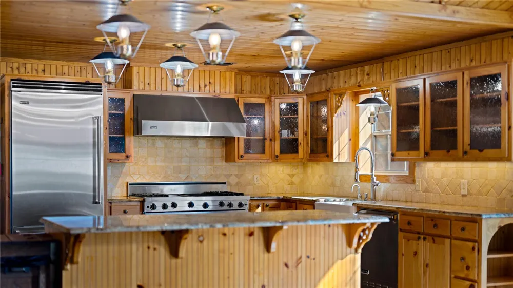 1728 Cr 384 Marquez, TX 77865