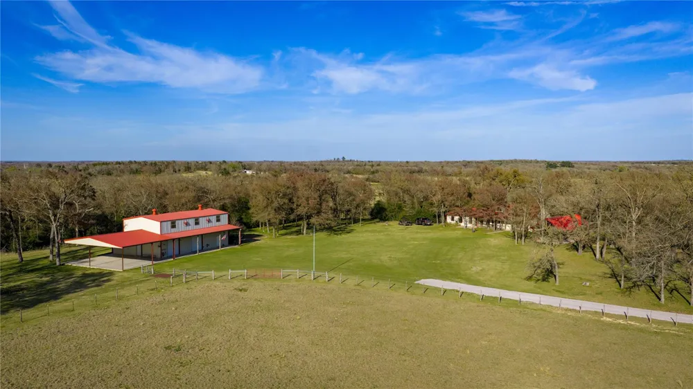 1728 Cr 384 Marquez, TX 77865
