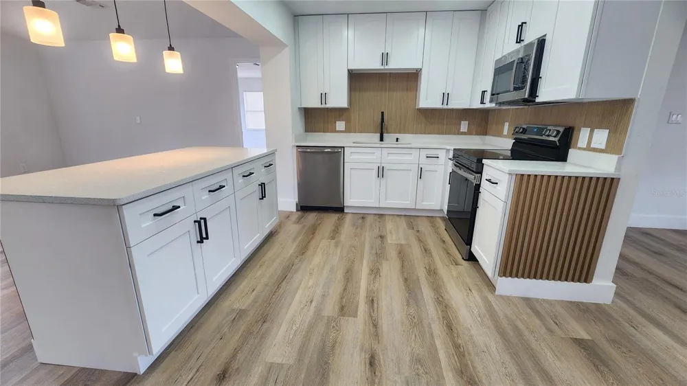 107 IGUALA DRIVE Kissimmee, FL 34743