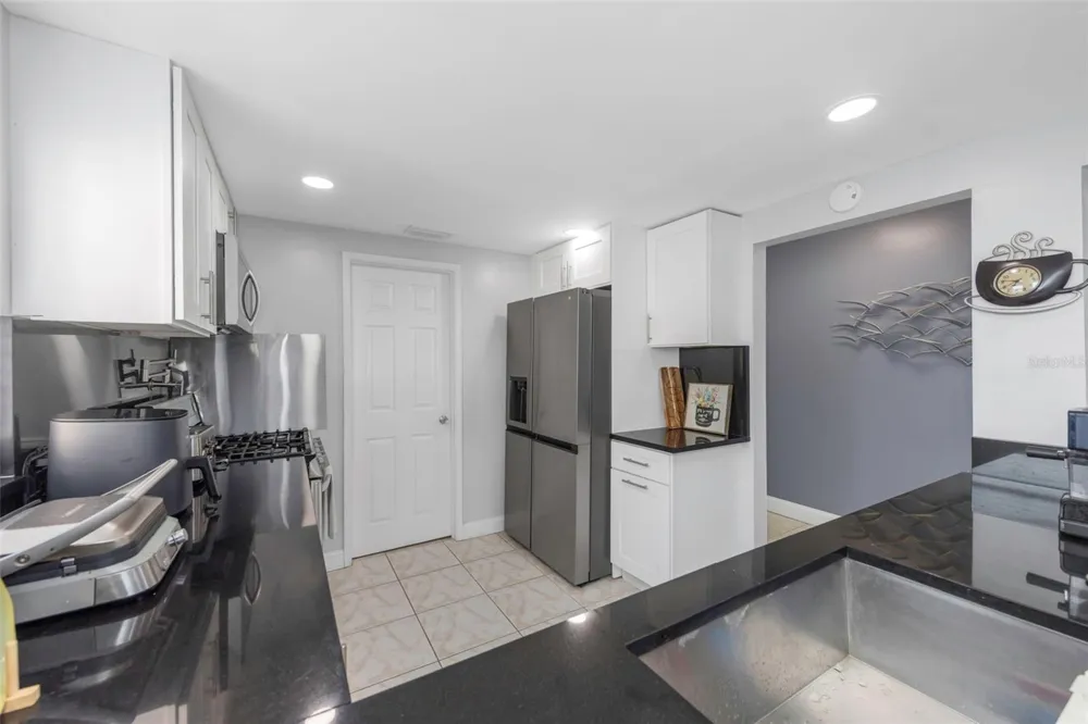 1819 SHORE DRIVE S #318 South Pasadena, FL 33707