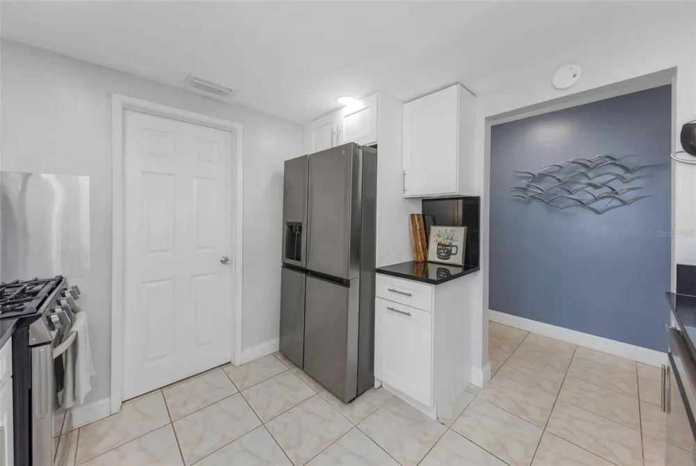 1819 SHORE DRIVE S #318 South Pasadena, FL 33707