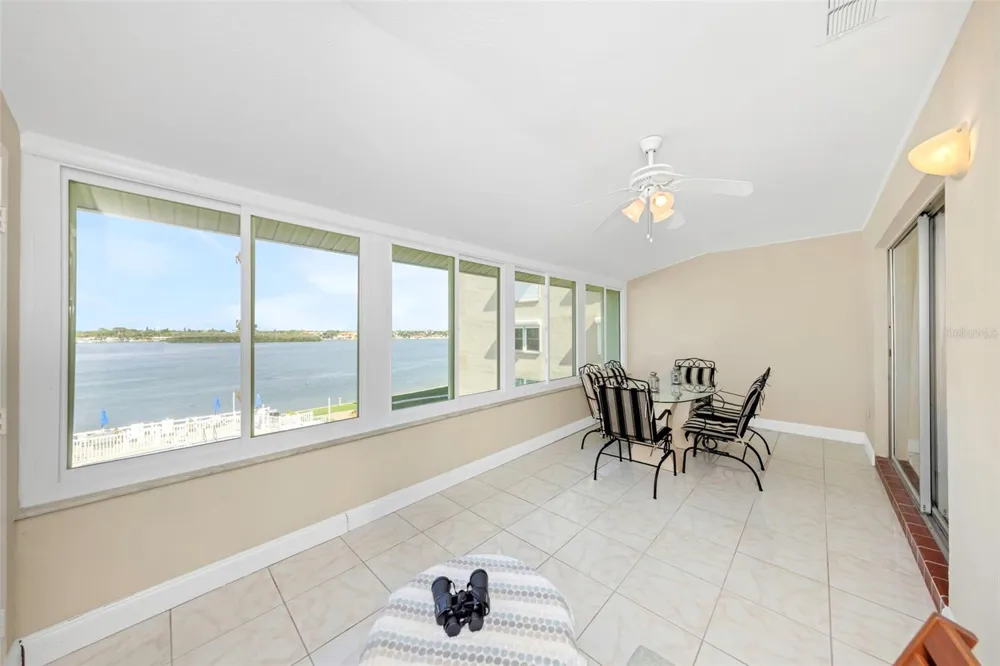 1819 SHORE DRIVE S #318 South Pasadena, FL 33707