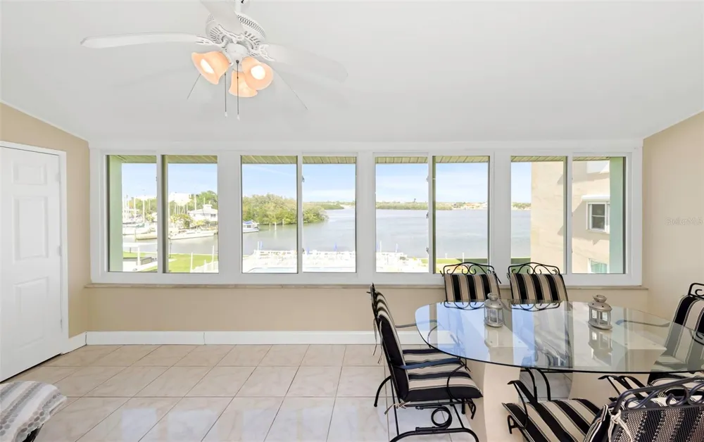 1819 SHORE DRIVE S #318 South Pasadena, FL 33707