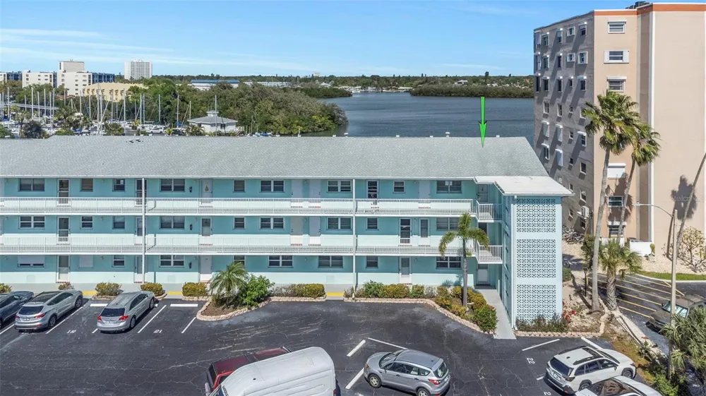 1819 SHORE DRIVE S #318 South Pasadena, FL 33707