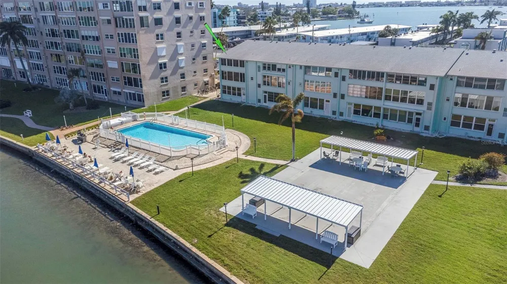 1819 SHORE DRIVE S #318 South Pasadena, FL 33707