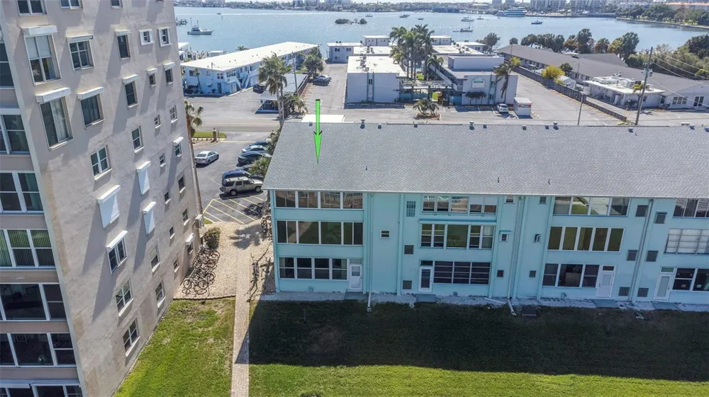 1819 SHORE DRIVE S #318 South Pasadena, FL 33707