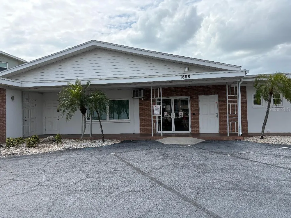 1819 SHORE DRIVE S #318 South Pasadena, FL 33707