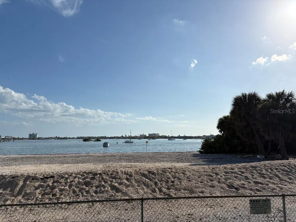 1819 SHORE DRIVE S #318 South Pasadena, FL 33707