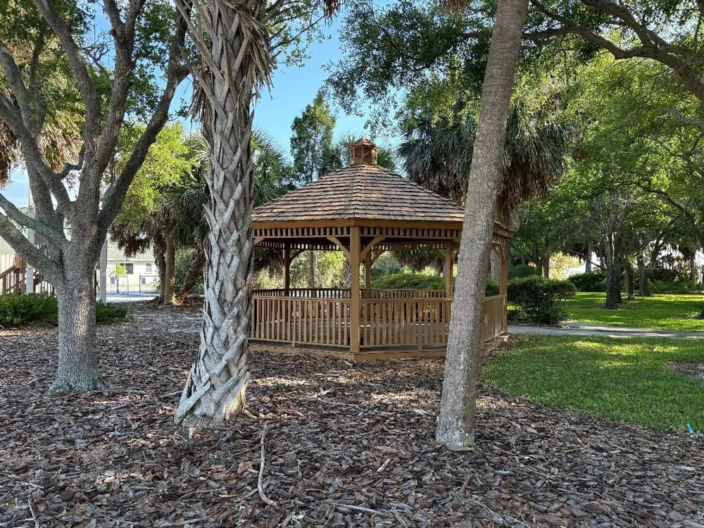 1819 SHORE DRIVE S #318 South Pasadena, FL 33707