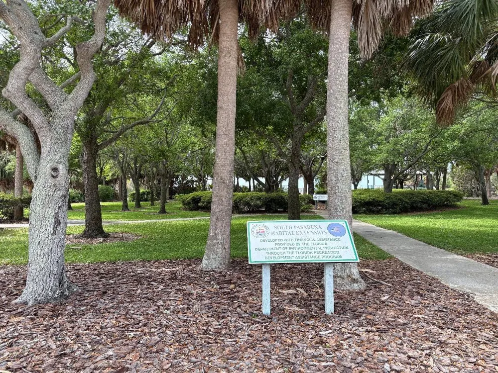 1819 SHORE DRIVE S #318 South Pasadena, FL 33707