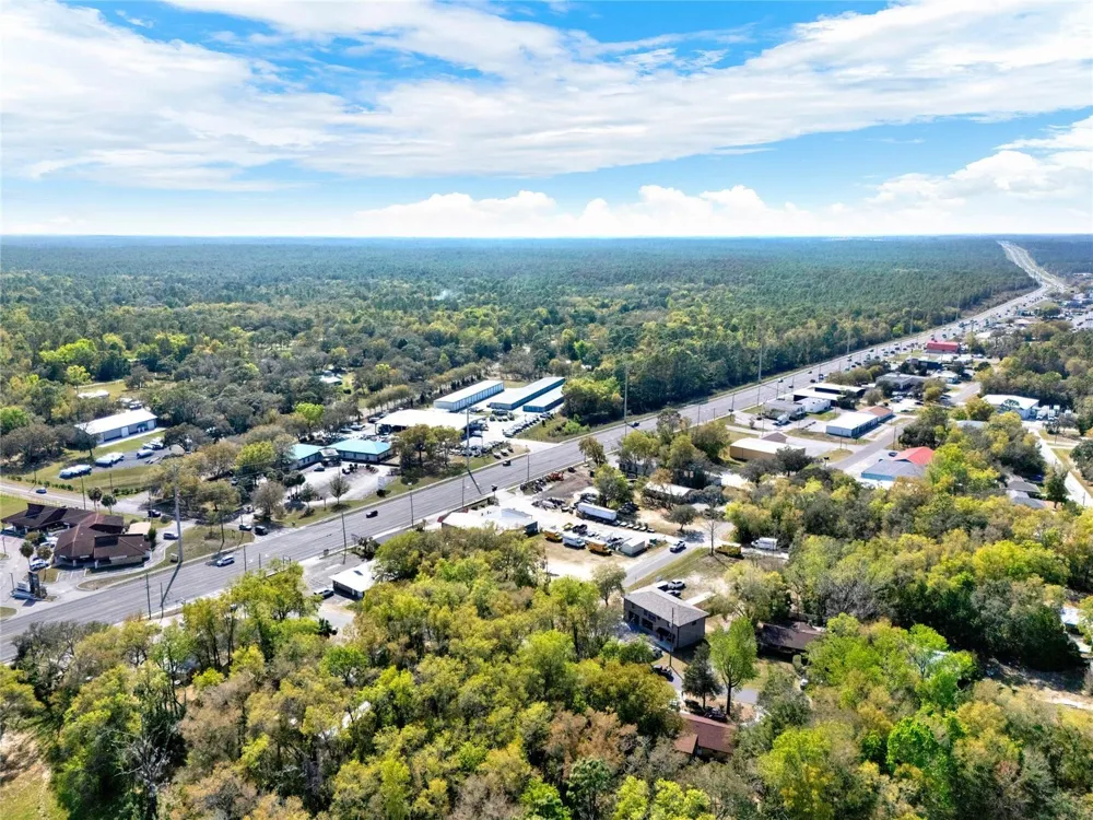 709 S SMITH AVENUE Inverness, FL 34453