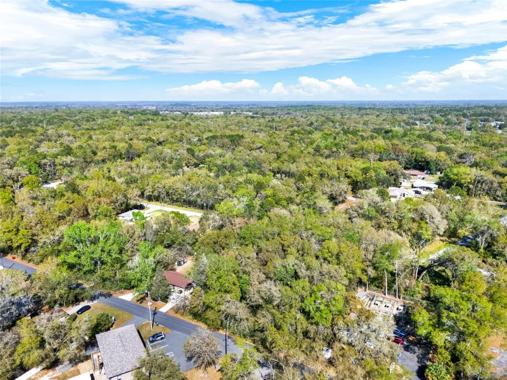 709 S SMITH AVENUE Inverness, FL 34453
