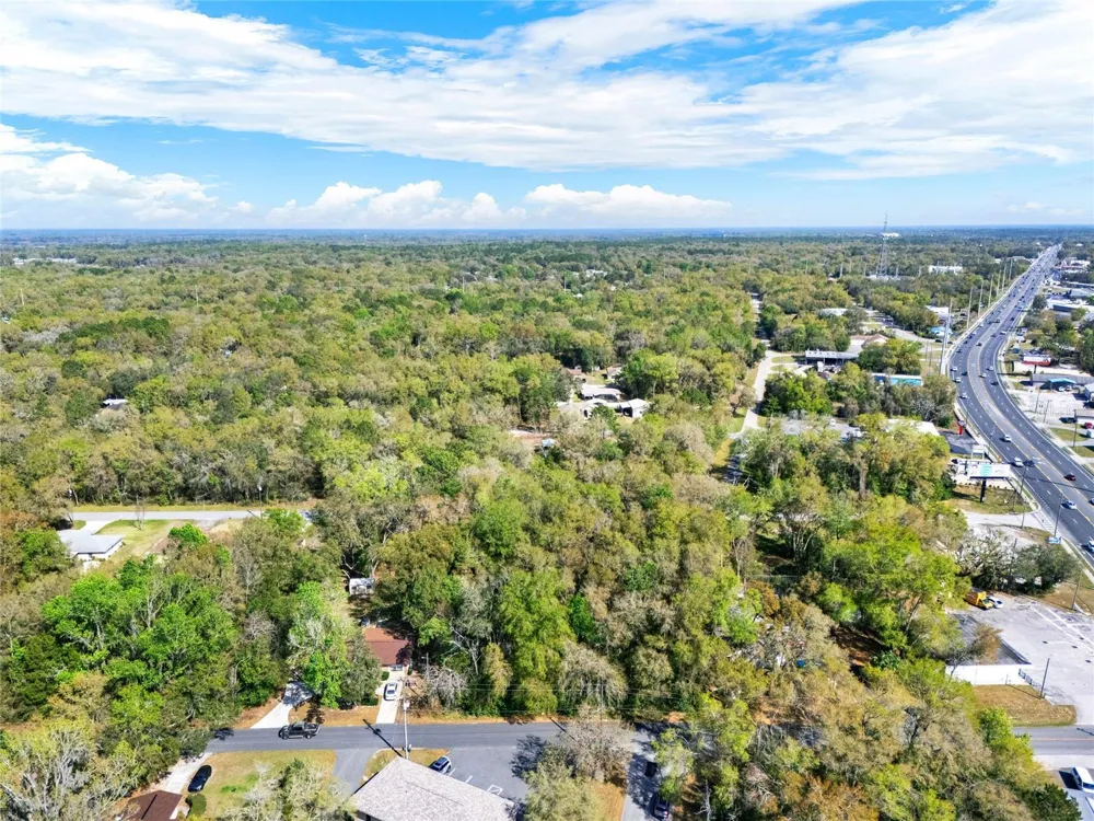 709 S SMITH AVENUE Inverness, FL 34453