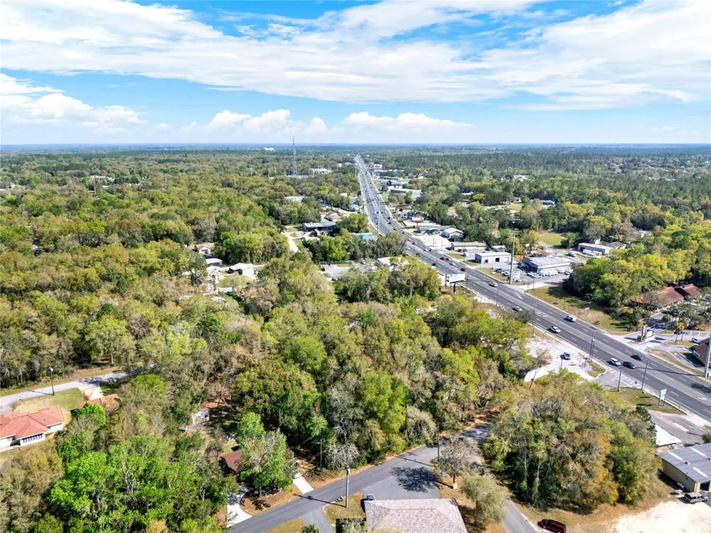 709 S SMITH AVENUE Inverness, FL 34453