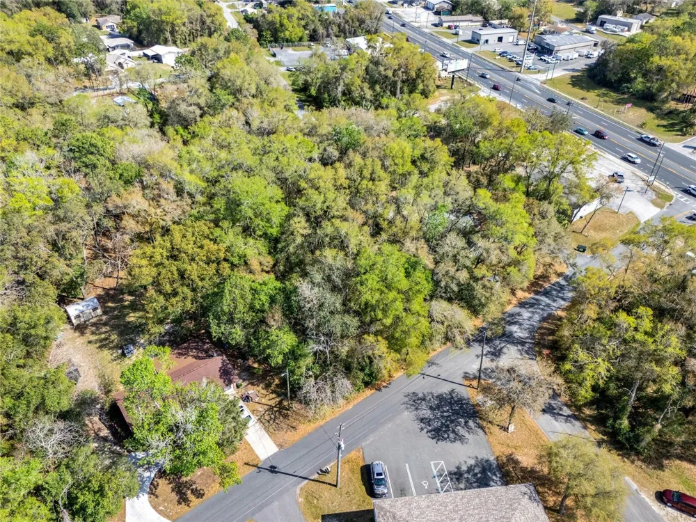 709 S SMITH AVENUE Inverness, FL 34453