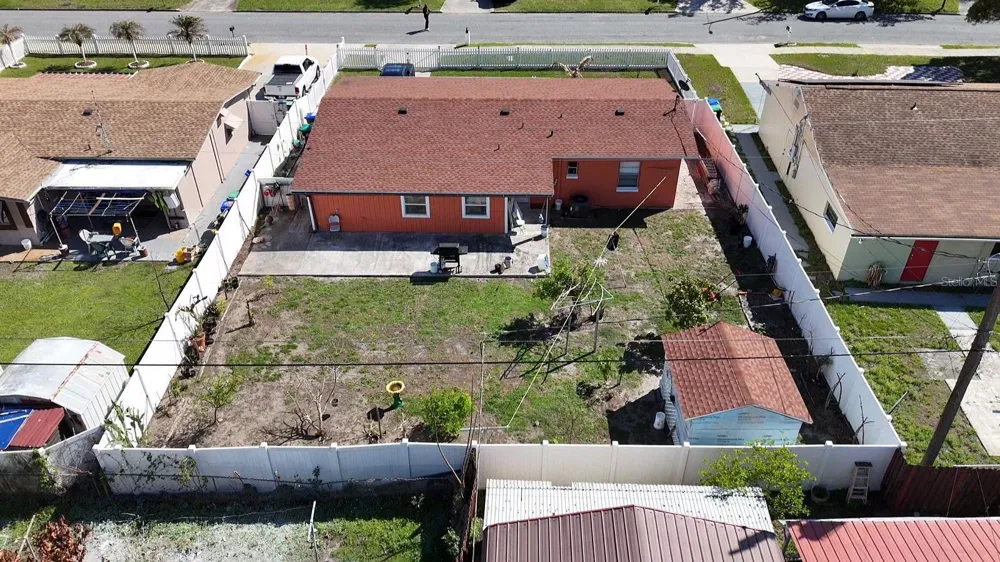 4401 EDGEBROOK Orlando, FL 32809