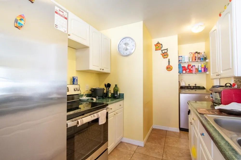 4401 EDGEBROOK Orlando, FL 32809