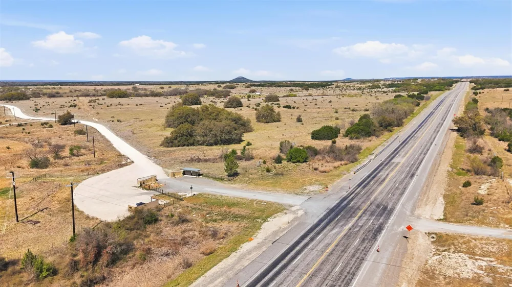 300 Willow Oak Drive Goldthwaite, TX 76844