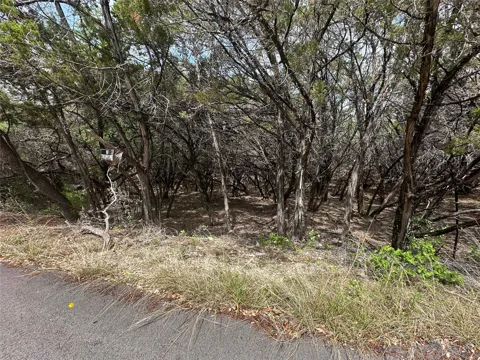 8300 Chestnut Cove