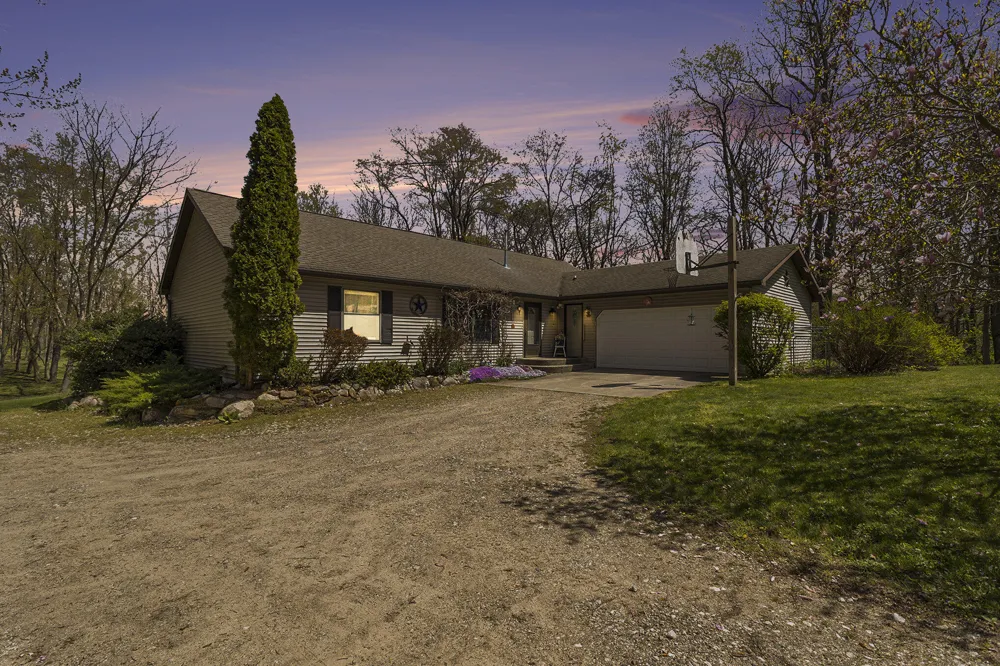 54485 Day Road Marcellus, MI 49067