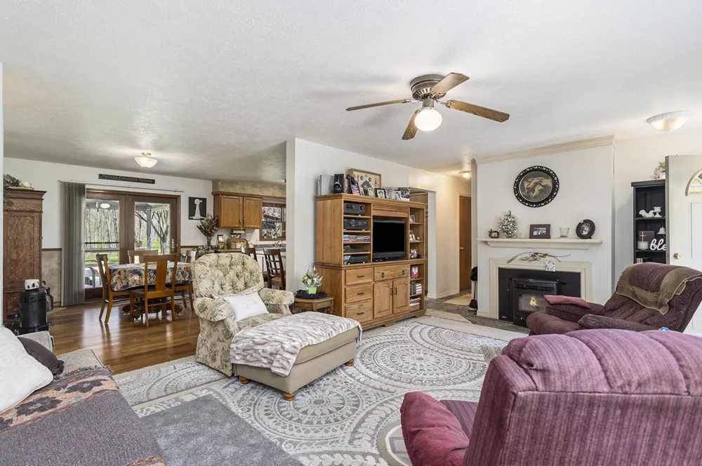 54485 Day Road Marcellus, MI 49067