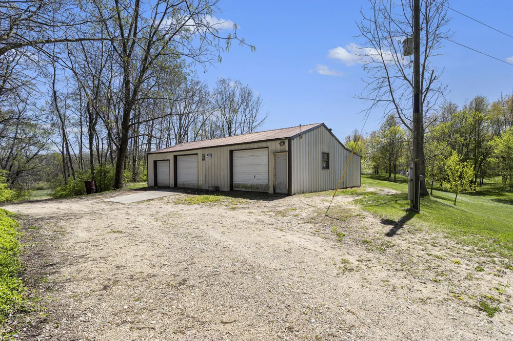 54485 Day Road Marcellus, MI 49067
