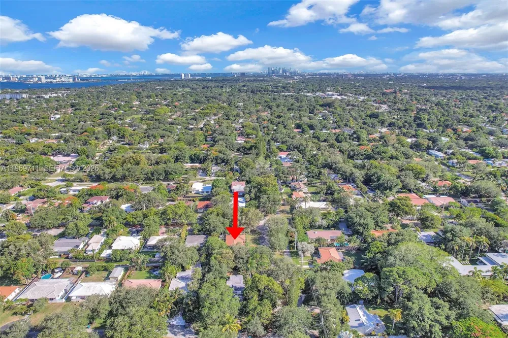 11919 NE 8th av Biscayne Park, FL 33161