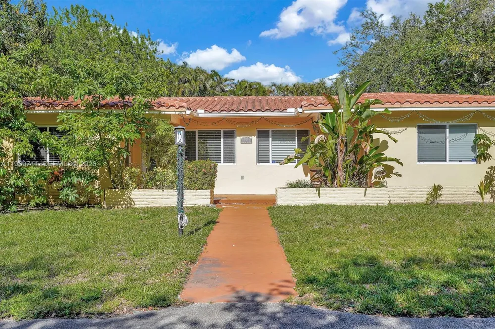 11919 NE 8th av Biscayne Park, FL 33161