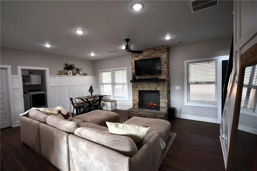 533 Lively Road Waco, GA 30182
