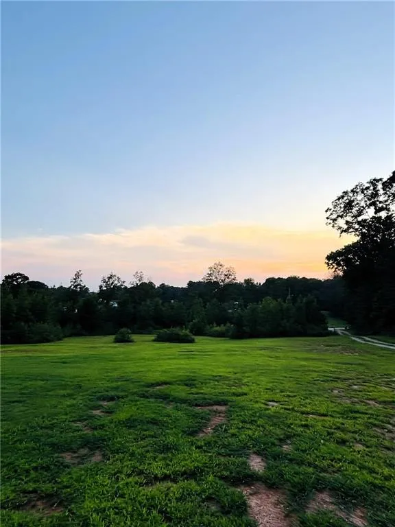 533 Lively Road Waco, GA 30182