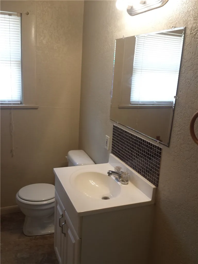 219 Tutt Avenue Taft, TX 78390