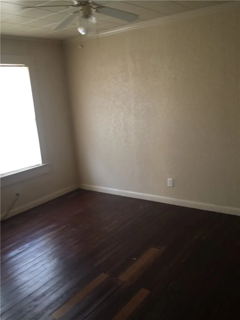 219 Tutt Avenue Taft, TX 78390