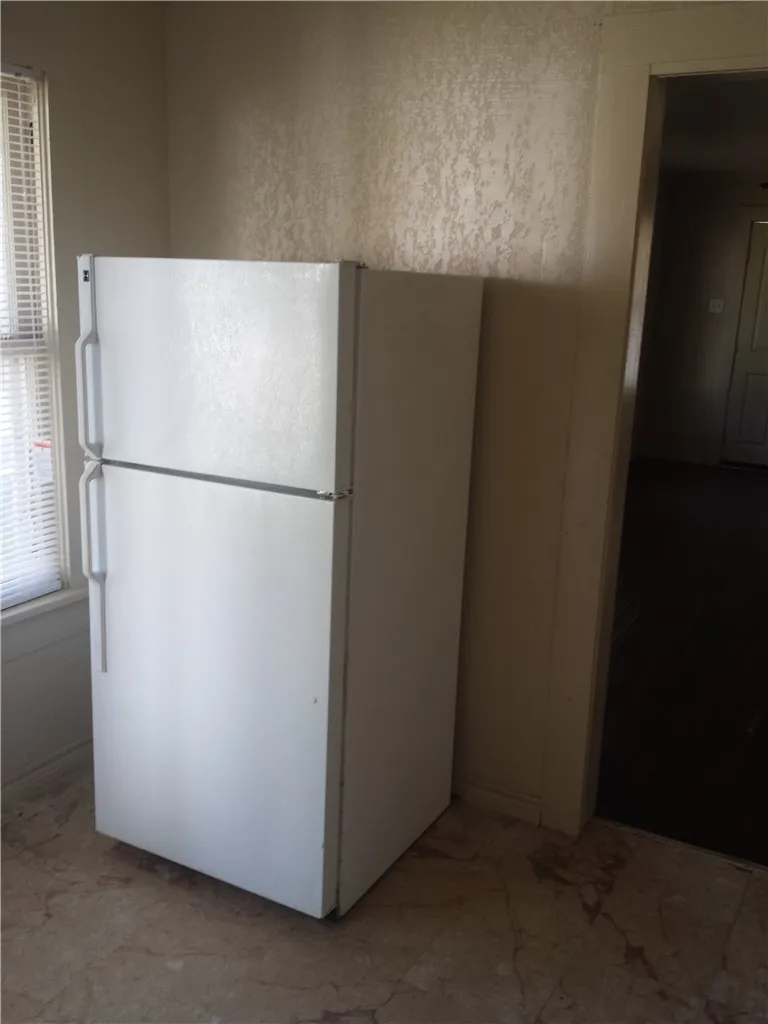 219 Tutt Avenue Taft, TX 78390