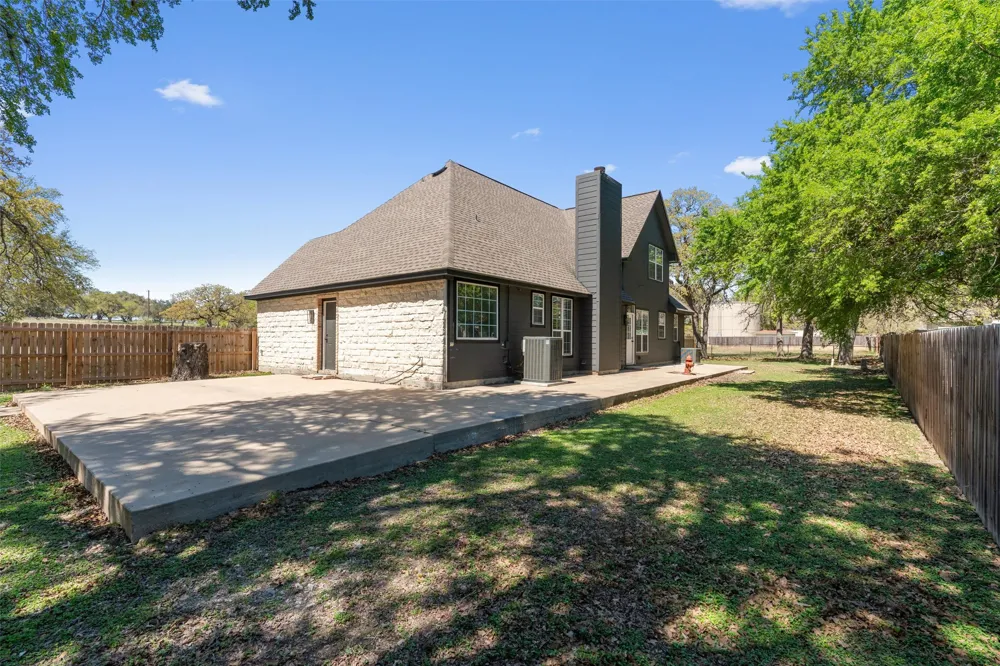 312 Country Club Drive La Grange, TX 78945