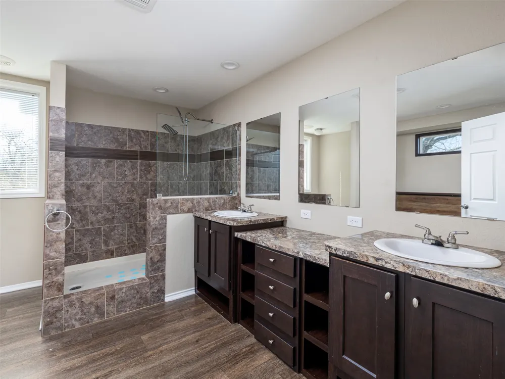 400 Private Road 4295 Rockdale, TX 76567