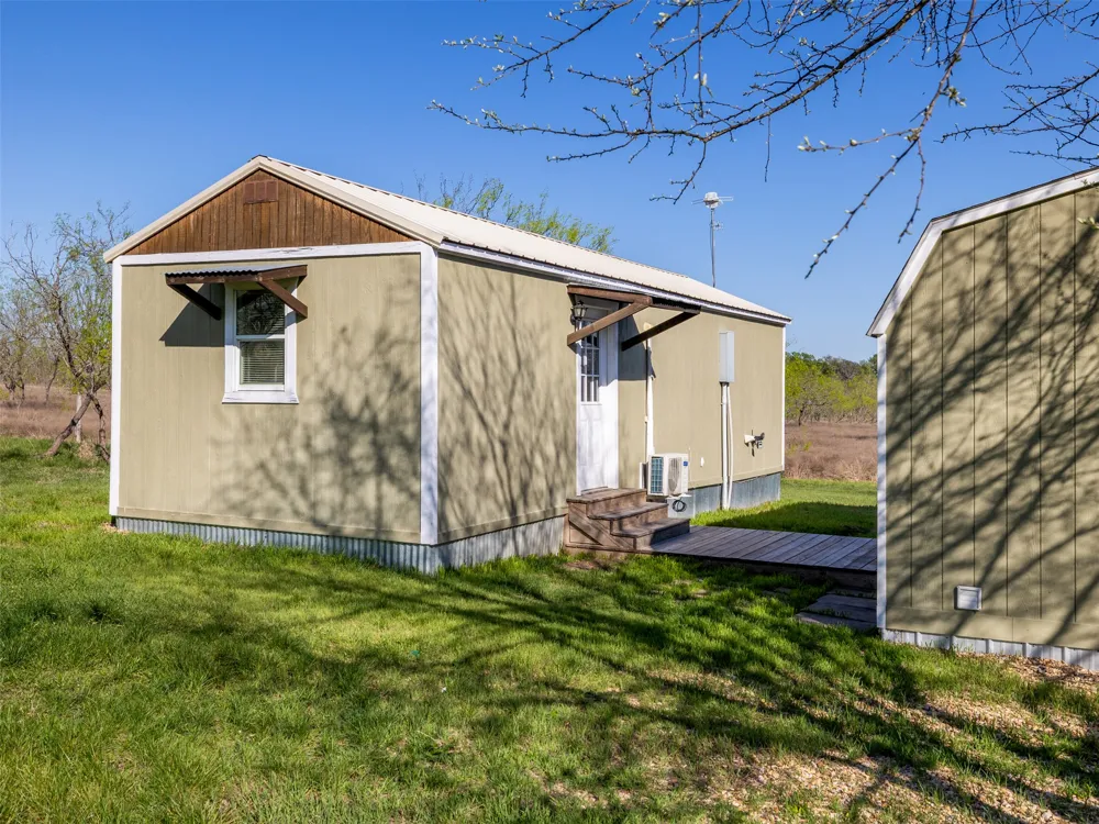 400 Private Road 4295 Rockdale, TX 76567