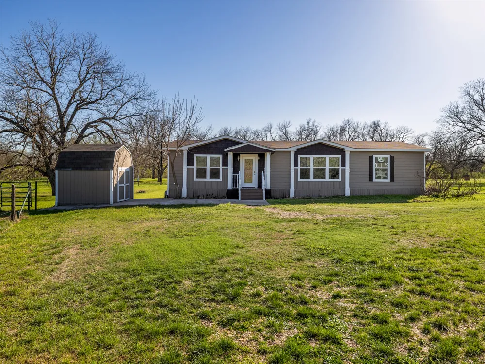 400 Private Road 4295 Rockdale, TX 76567