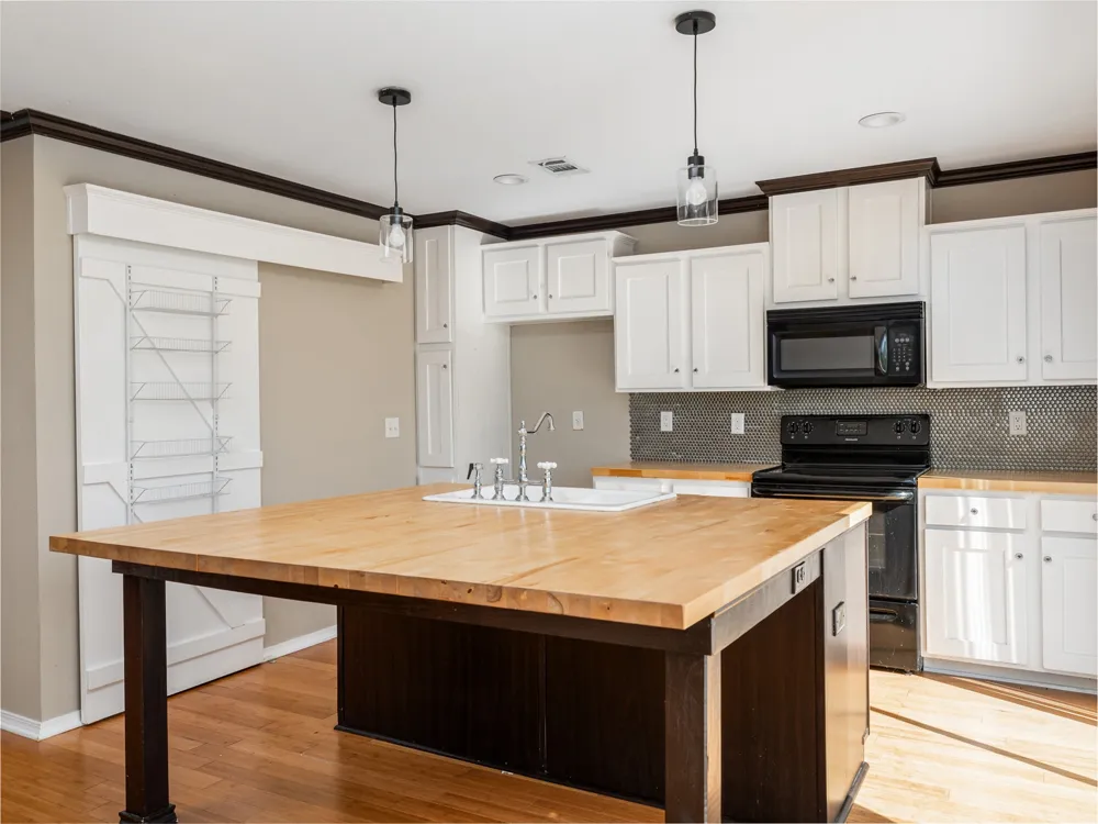 400 Private Road 4295 Rockdale, TX 76567