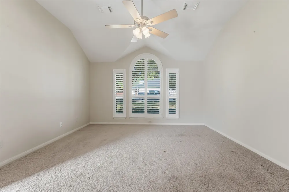 714 Louisiana Avenue Shiner, TX 77984