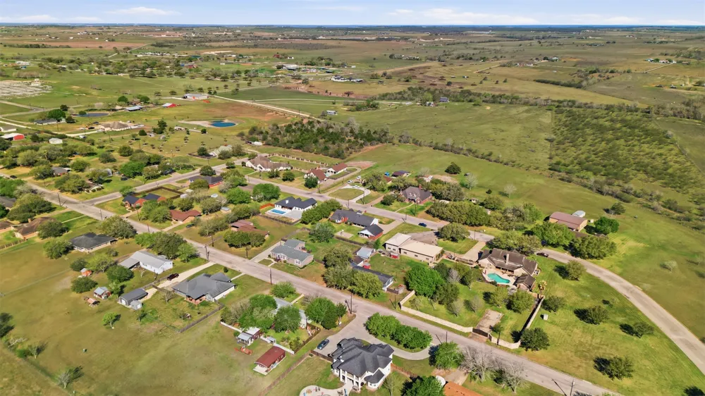 714 Louisiana Avenue Shiner, TX 77984