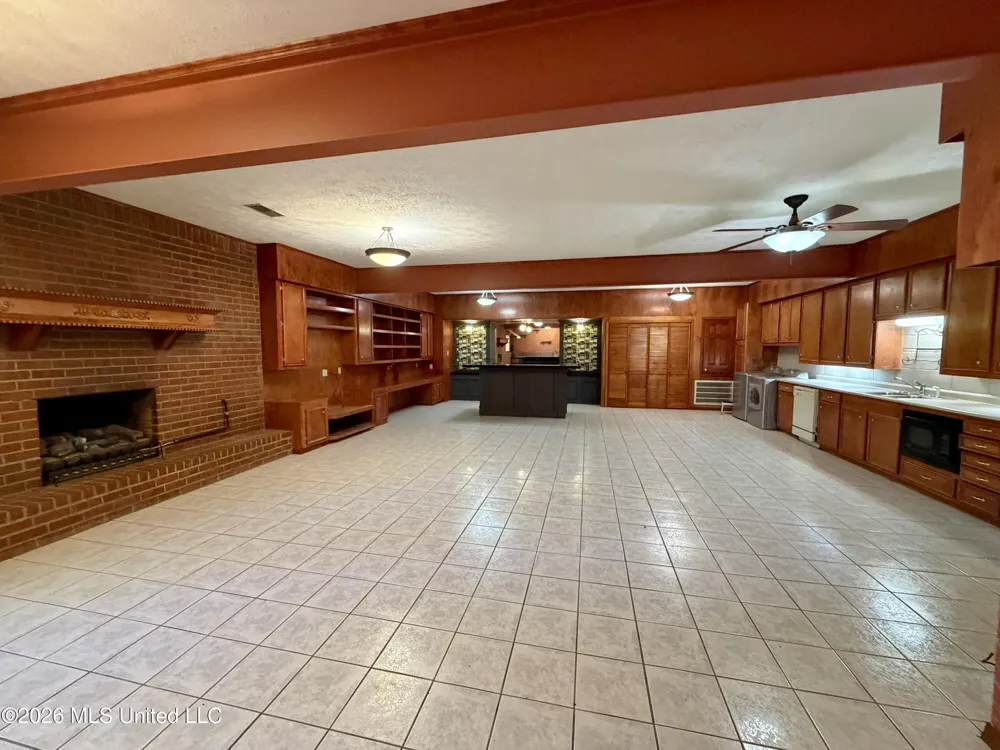 3253 Highway 488 Carthage, MS 39051