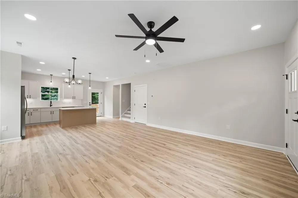 534 Virginia Drive Yadkinville, NC 27055