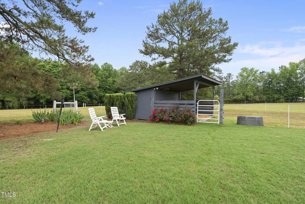 8042 N Nc Hwy 58 Castalia, NC 27816