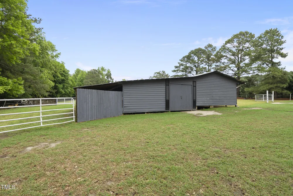 8042 N Nc Hwy 58 Castalia, NC 27816